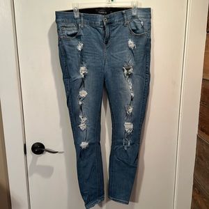 Torrid Bombshell Skinny Distressed Denim size 16